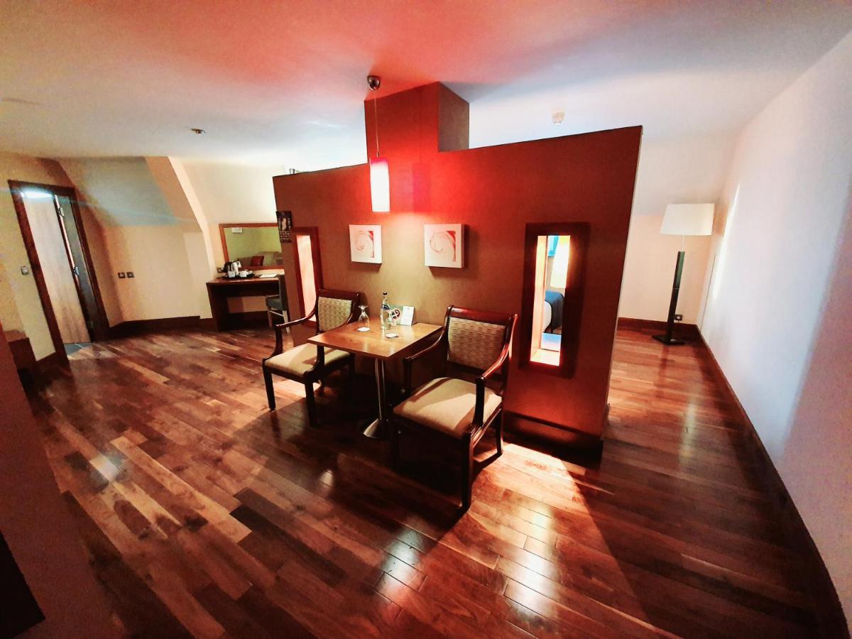 Westgrove Hotel Clane Dış mekan fotoğraf